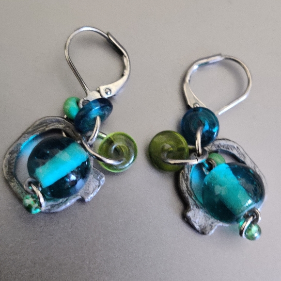 Anne Marie Chagnon Earrings - Picture 4 of 12